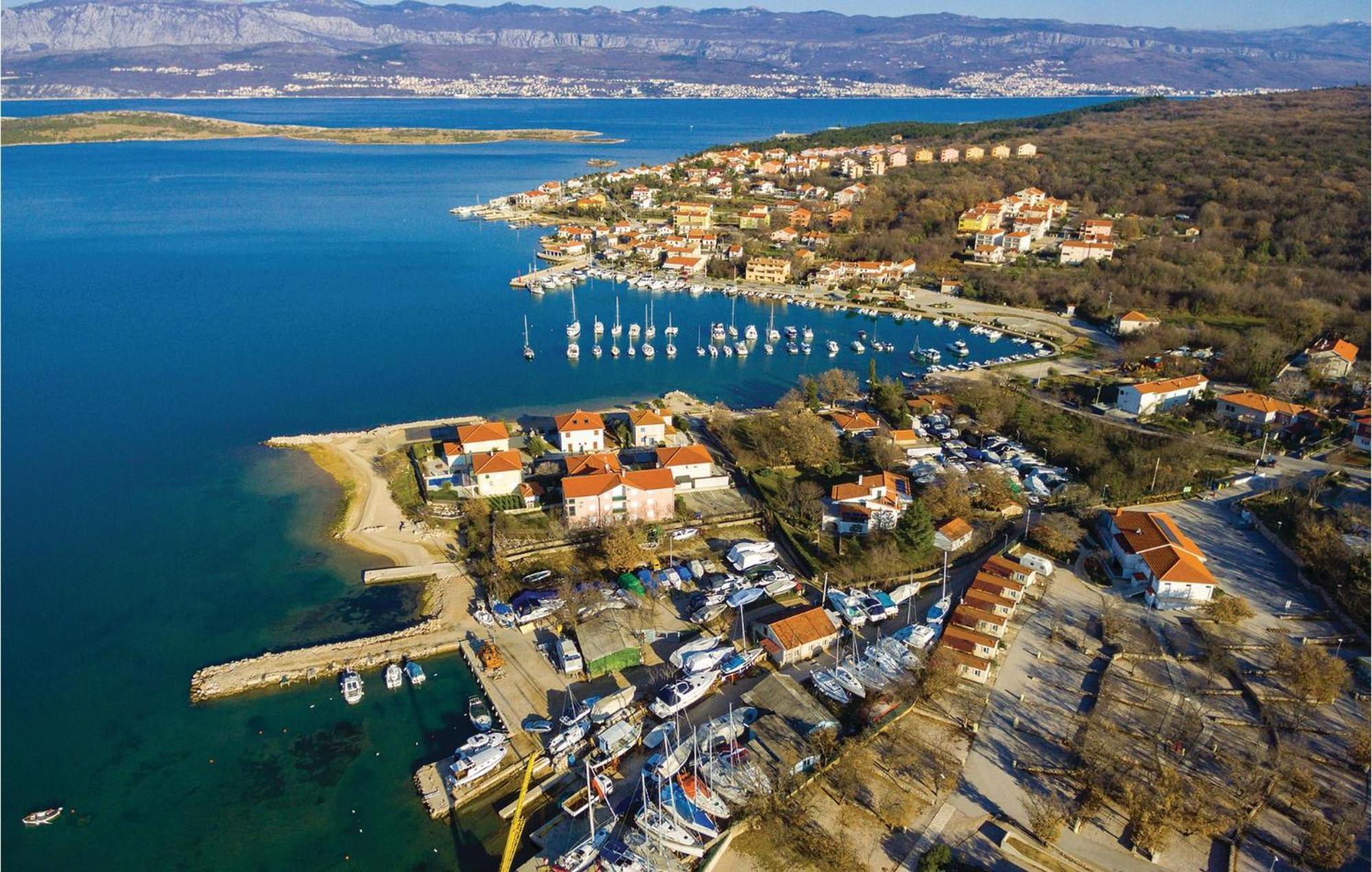 Gorgeous Apartment In Cizici With House Sea View 외부 사진