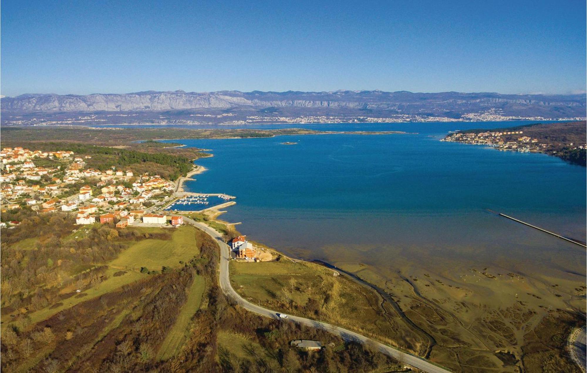 Gorgeous Apartment In Cizici With House Sea View 외부 사진